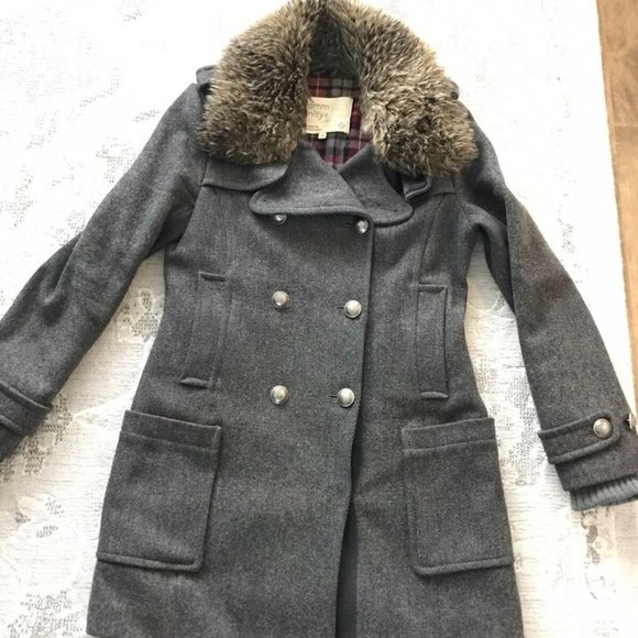 ARITZIA Community CADET WOOL COAT (Small) - Picture 8 of 10